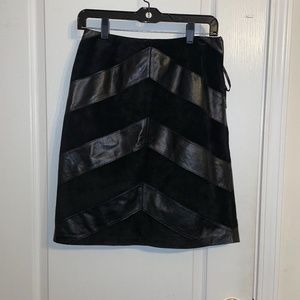 Alfani 100% leather/suede black skirt size 4